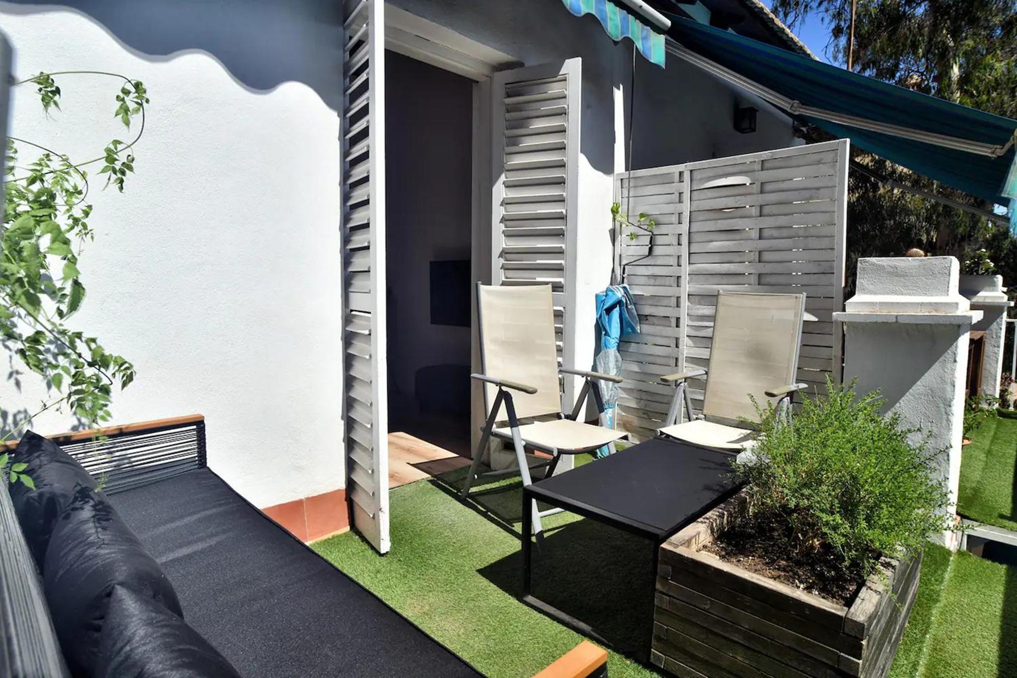 Con Vistas Al Mar - - B Apartamento